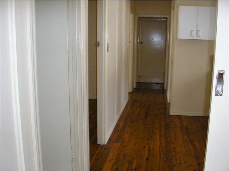 6 Jeffrey Street, Redcliffe QLD 4020