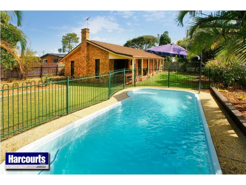 73 Shields Street, Redcliffe QLD 4020