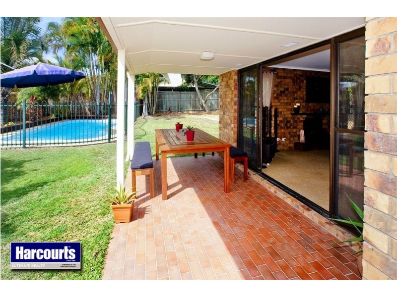 73 Shields Street, Redcliffe QLD 4020