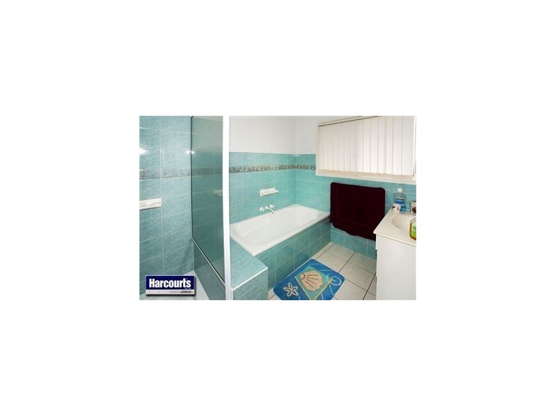 27 Magnolia Street, Margate QLD 4019