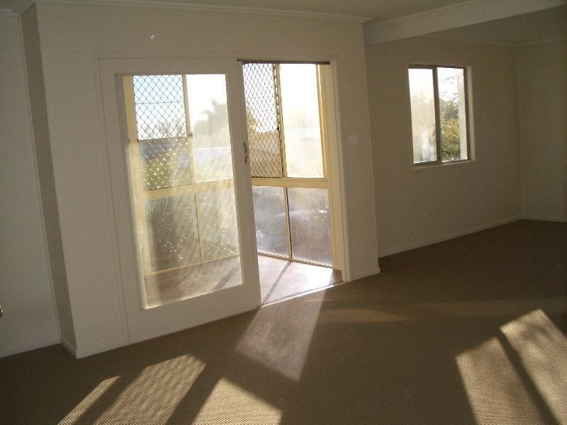 4 Kurumba Street, Kippa-ring QLD 4021