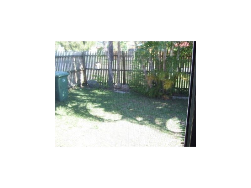 1/20 Joyce Street, Scarborough QLD 4020