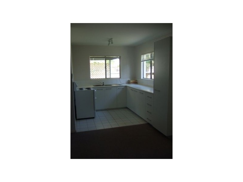 1/20 Joyce Street, Scarborough QLD 4020