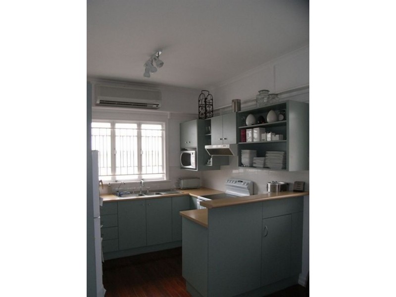 53 McCulloch Avenue, Margate QLD 4019