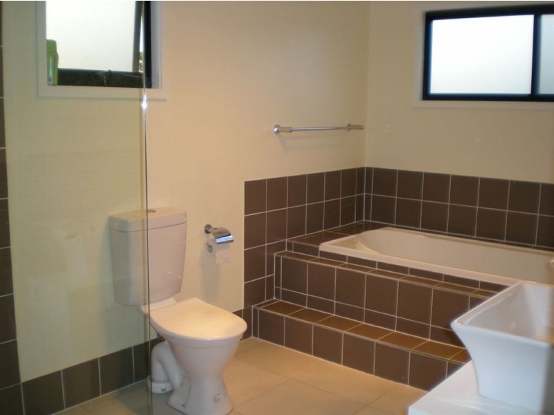 15 Inglis Street, Clontarf QLD 4019