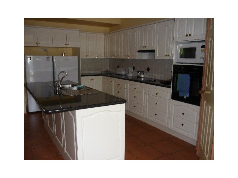 1 Bryce Court, Scarborough QLD 4020