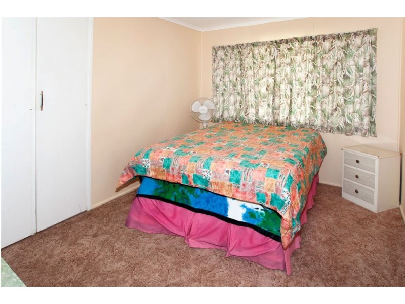 40 Kurrowah Crescent, Margate QLD 4019