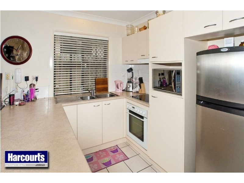 2/10 Portwood Street, Redcliffe QLD 4020