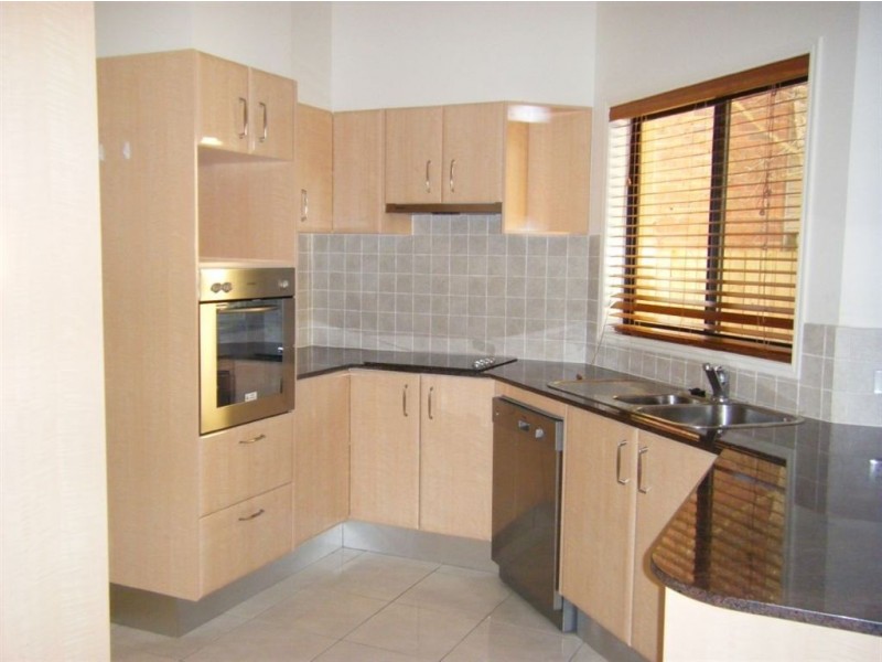 3/400 Scarborough Road, Scarborough QLD 4020