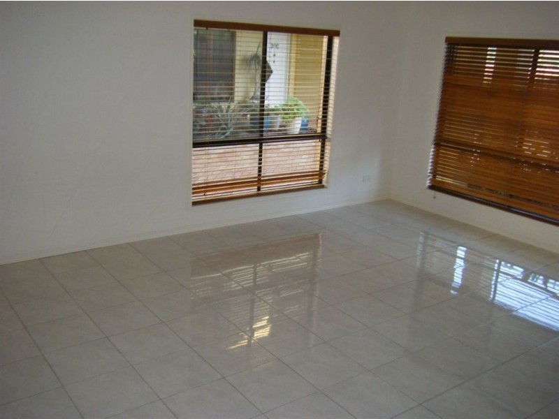 3/400 Scarborough Road, Scarborough QLD 4020