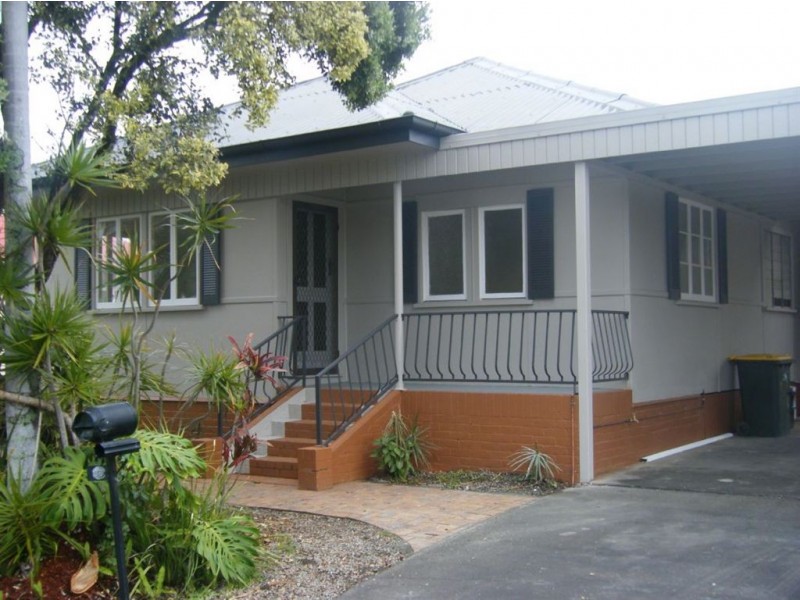 36 Bramble Street, Woody Point QLD 4019