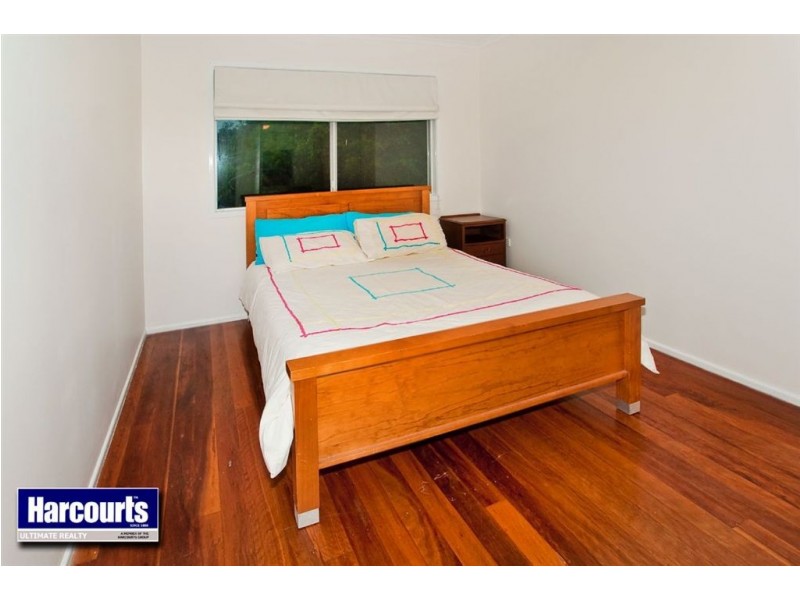 37 Arundal Street, Brighton QLD 4017