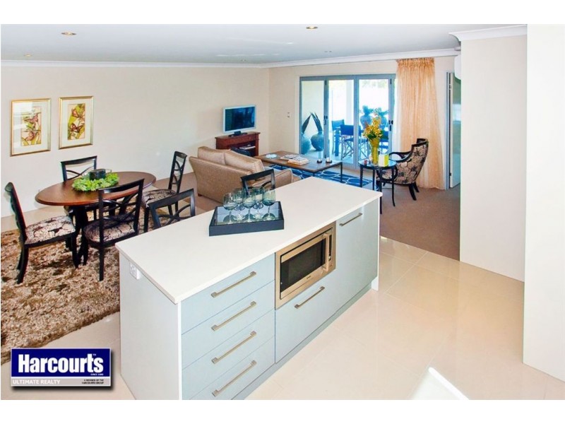 8 Georgina Street, Woody Point QLD 4019