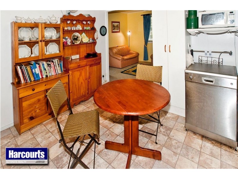 24 Redbank Road, Redcliffe QLD 4020