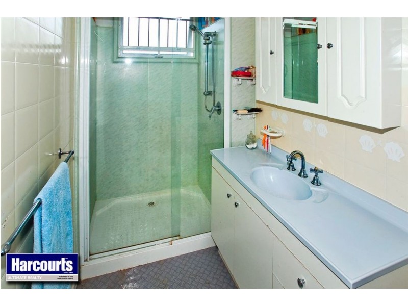 24 Redbank Road, Redcliffe QLD 4020