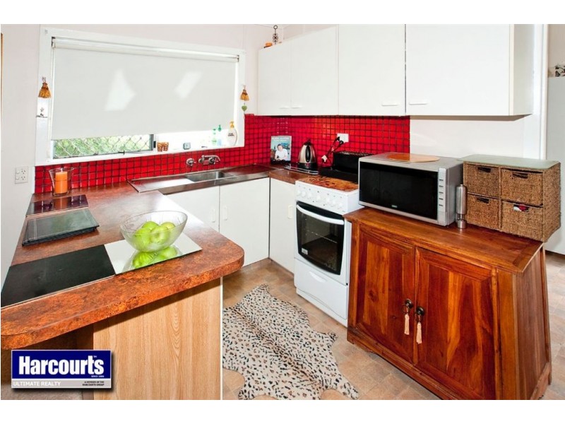 16 Tainton Street, Clontarf QLD 4019