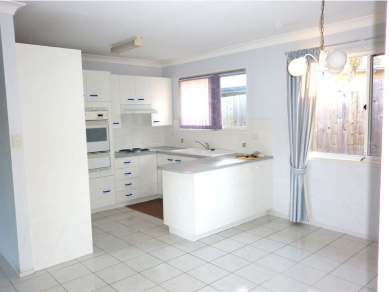 27 Magnolia Street, Margate QLD 4019