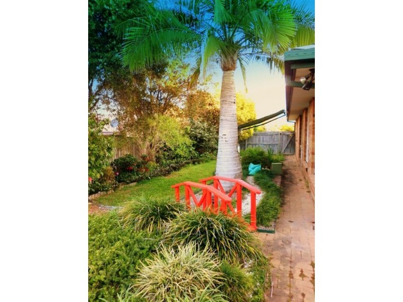 27 Magnolia Street, Margate QLD 4019