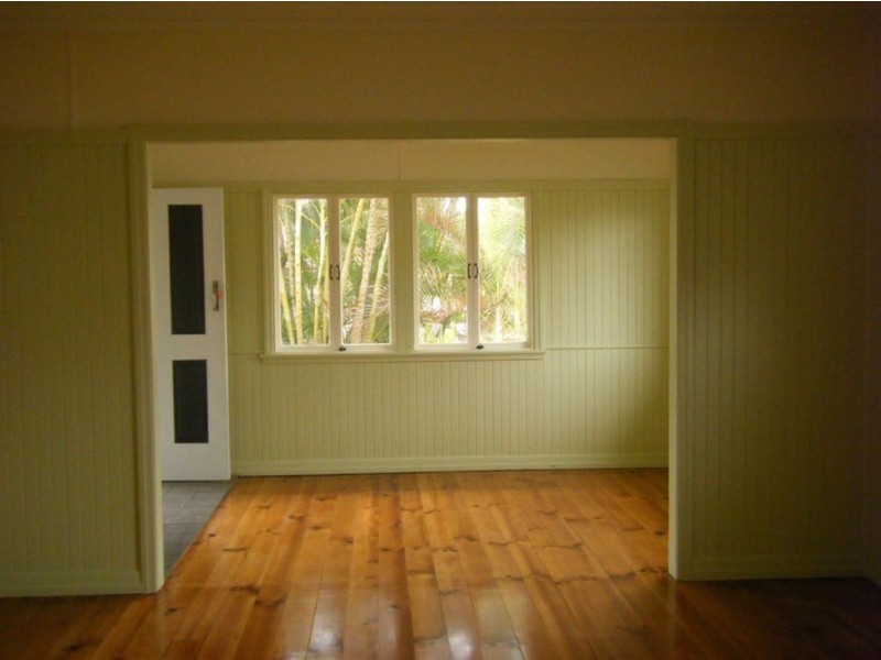 36 Bramble Street, Redcliffe QLD 4020