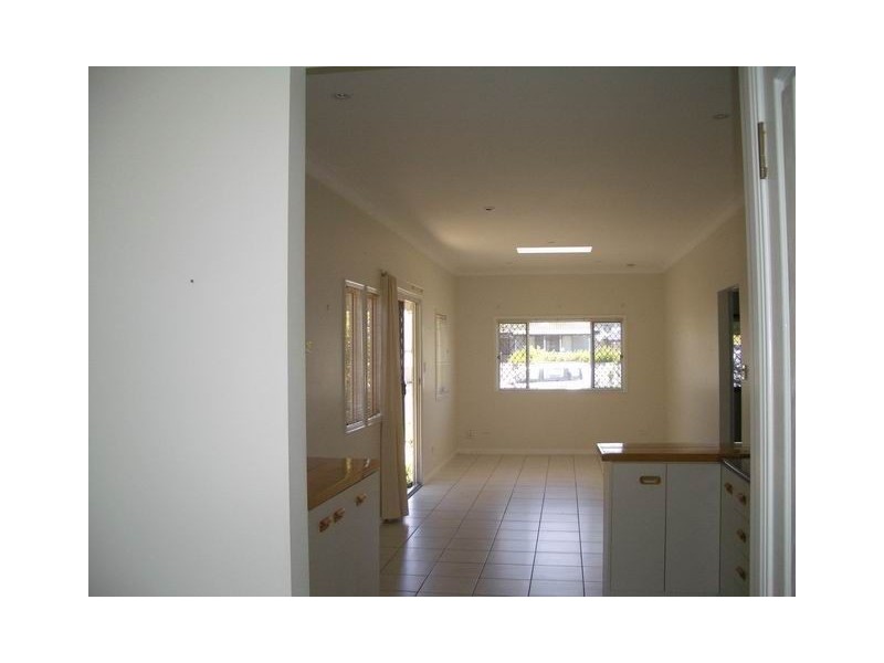 22 Frank Street, Scarborough QLD 4020