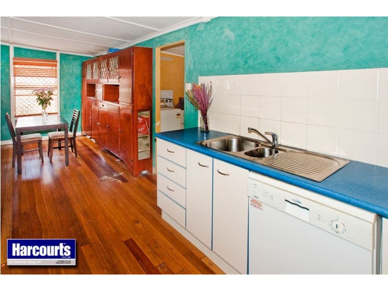 21 Pearl Street, Scarborough QLD 4020