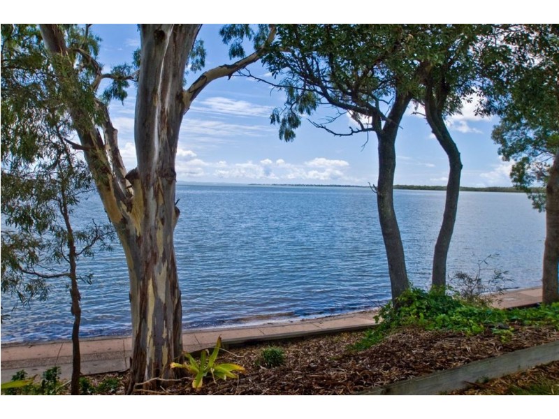 41-43 Esplanade South, Deception Bay QLD 4508