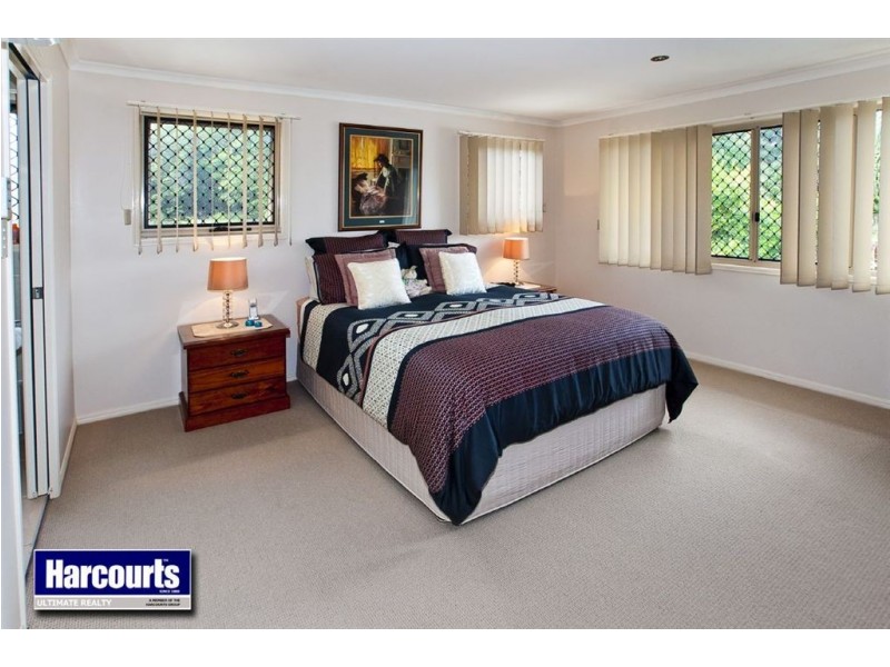 8 Brennan Road, Scarborough QLD 4020