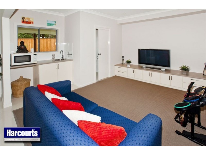 23 Michel Road, Scarborough QLD 4020