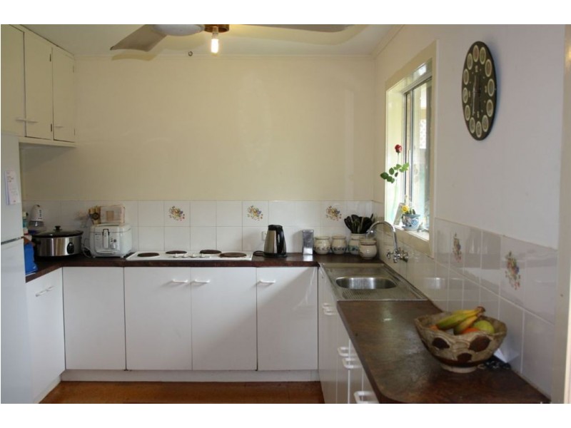 286 Elizabeth Avenue, Clontarf QLD 4019