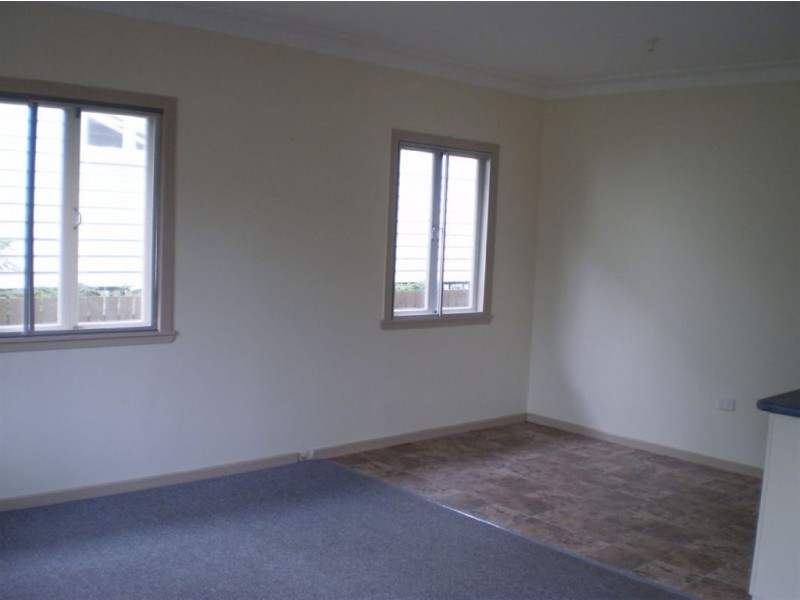 3 Frank Street, Scarborough QLD 4020