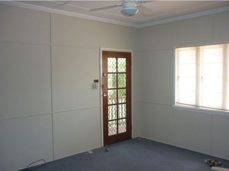 218 Oxley Avenue, Margate QLD 4019