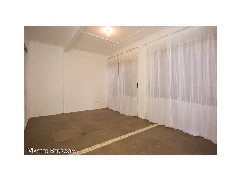 426 Flinders Parade, Brighton QLD 4017