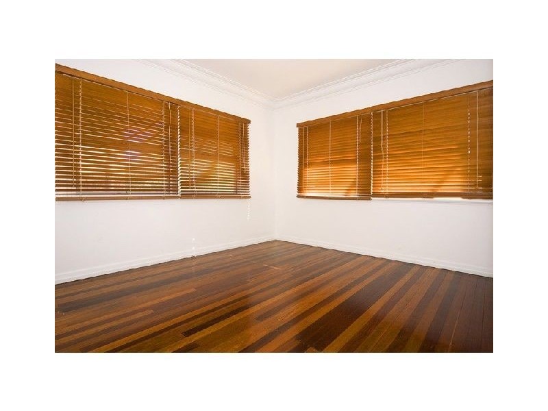 426 Flinders Parade, Brighton QLD 4017