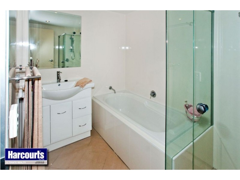 10 Georgina Street, Woody Point QLD 4019
