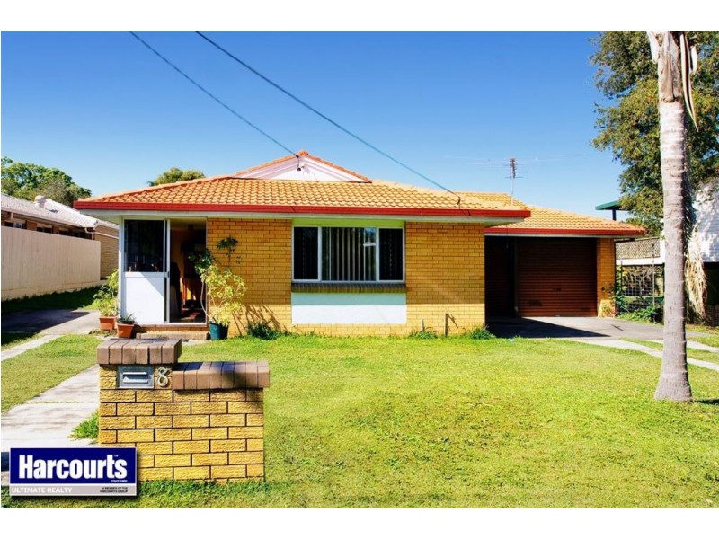 8 Amanda Street, Scarborough QLD 4020