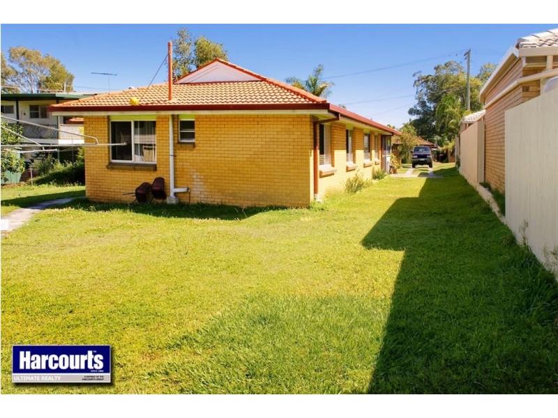 8 Amanda Street, Scarborough QLD 4020