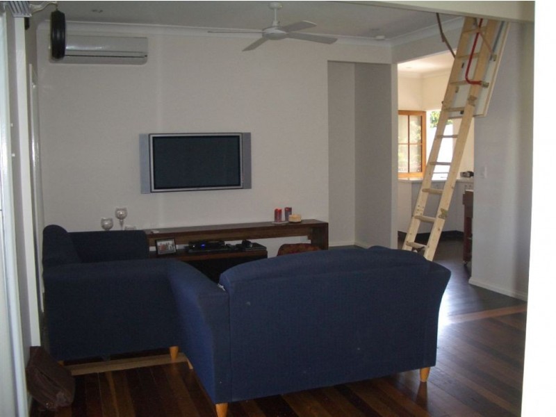 48 Benson Street, Scarborough QLD 4020