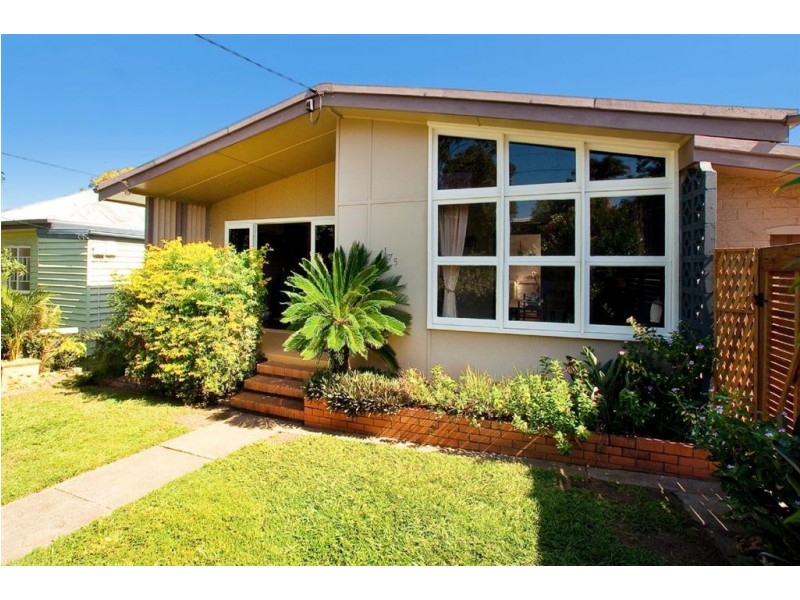 175 Scarborough Road, Scarborough QLD 4020