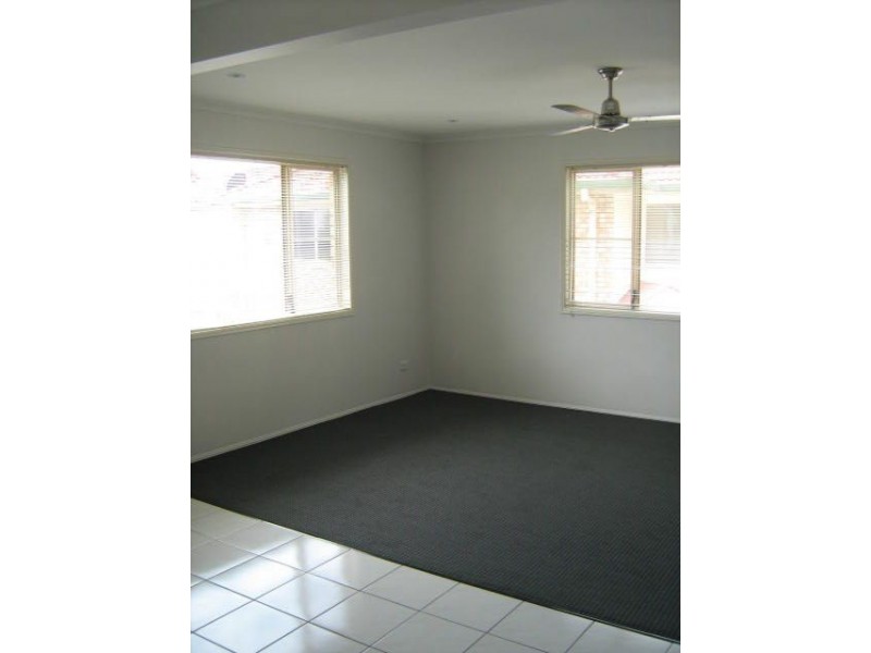 3/19 Ellen Street, Woody Point QLD 4019