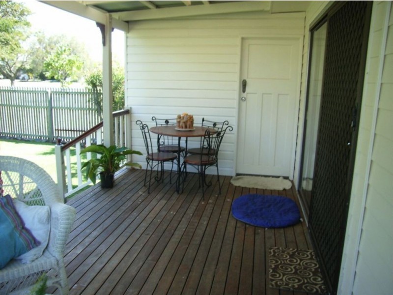 67 Sydney Street, Redcliffe QLD 4020