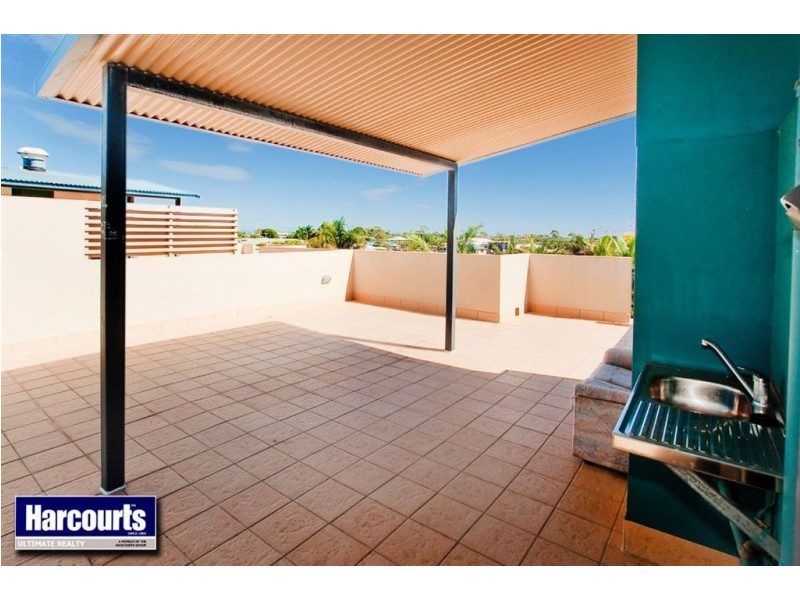 19/82 Mein Street, Scarborough QLD 4020