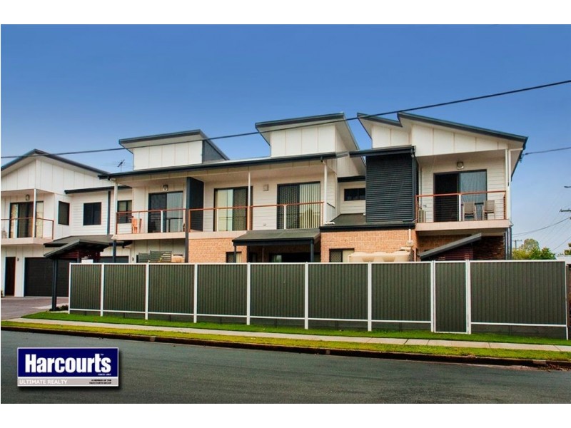 2/64 Georgina Street, Woody Point QLD 4019