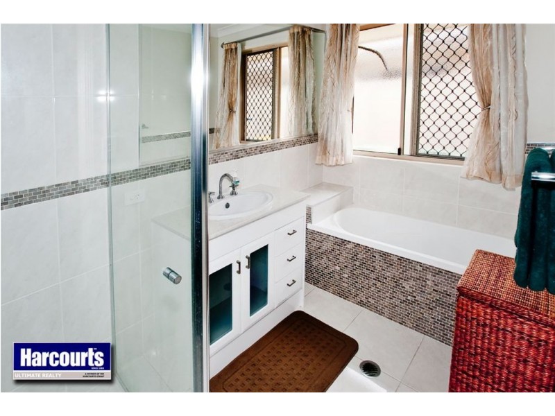 2 Tranquility Drive, Rothwell QLD 4022