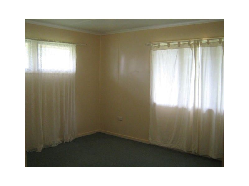 24 Highland Street, Redcliffe QLD 4020