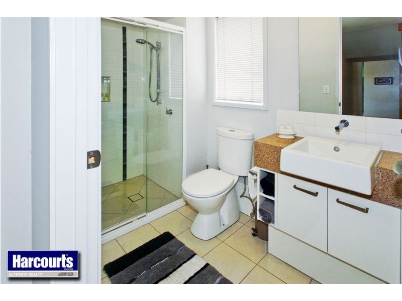 4 Freya Court, Newport QLD 4020