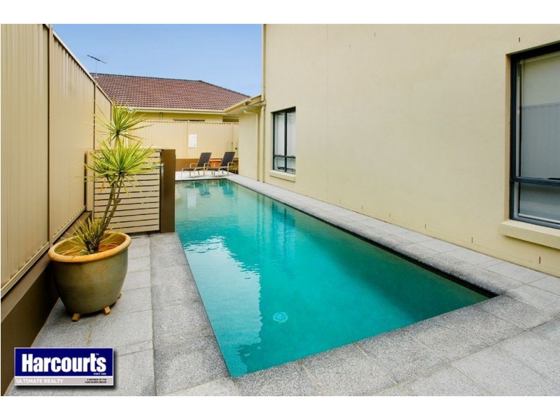 4 Freya Court, Newport QLD 4020