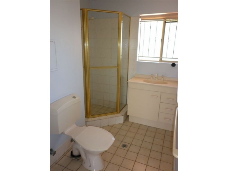 8/7 Shields Street, Redcliffe QLD 4020