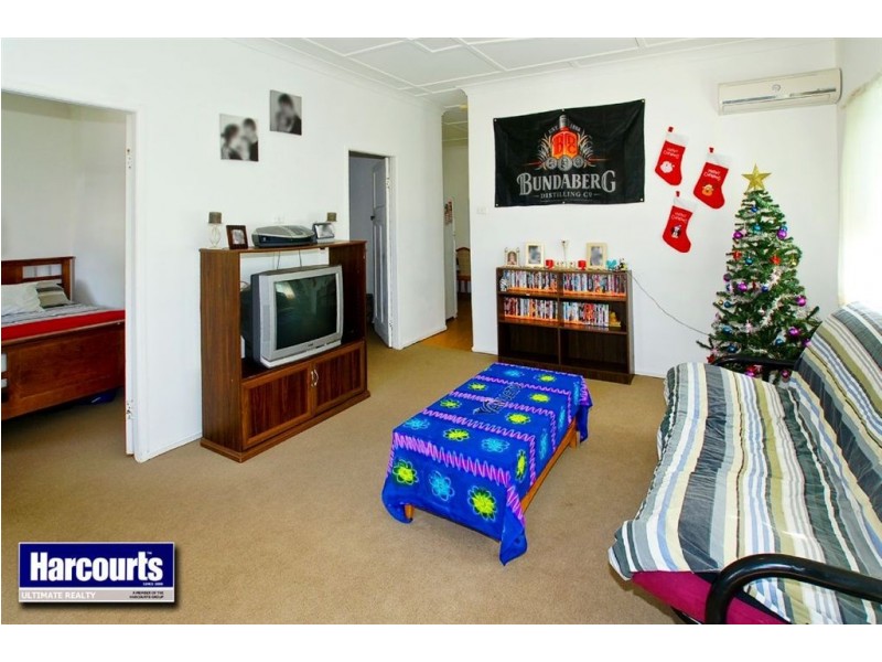 8 Louis Street, Redcliffe QLD 4020