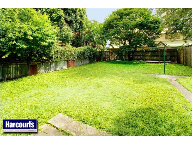 8 Louis Street, Redcliffe QLD 4020