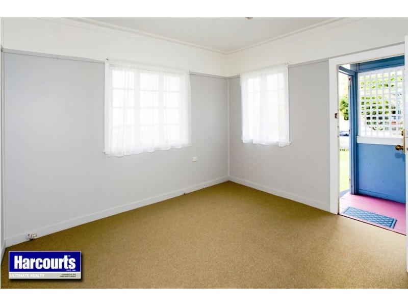 16 Murray Street, Sandgate QLD 4017